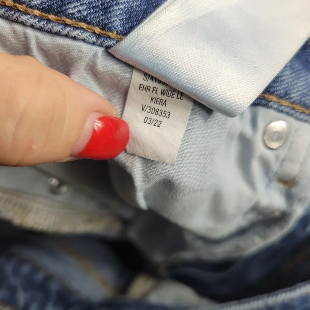 Old Navy Sky-Hi Wide Leg Jeans Womens 10 Extra High‎ Rise Distressed Blue Kiera